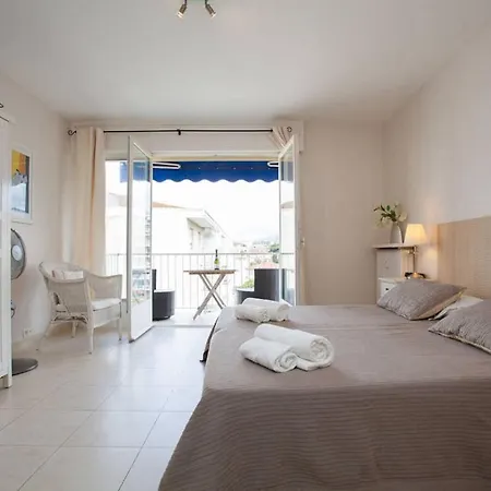 Sleeps 6 Wifi Lejlighed *